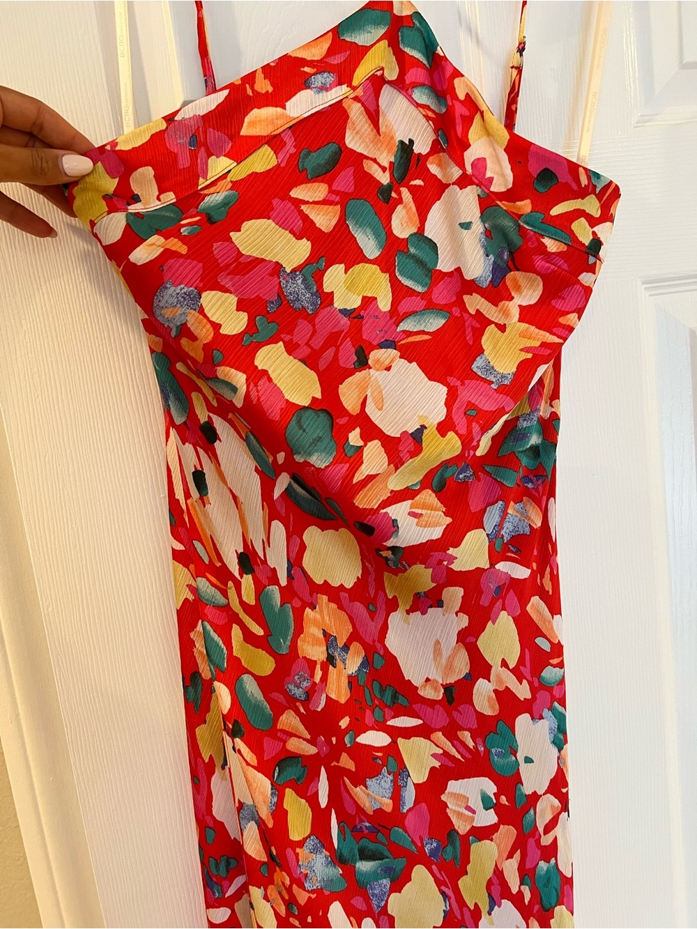 BCBGeneration Red Multi Floral One-Shoulder Midi Dress - Picture 3 of 5